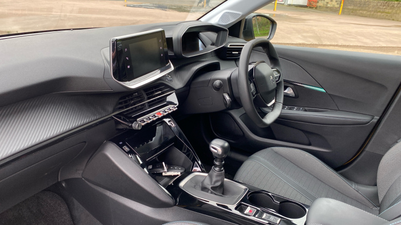 Peugeot 208 1.2 PureTech 100 Allure Premium + 5dr Petrol Hatchback